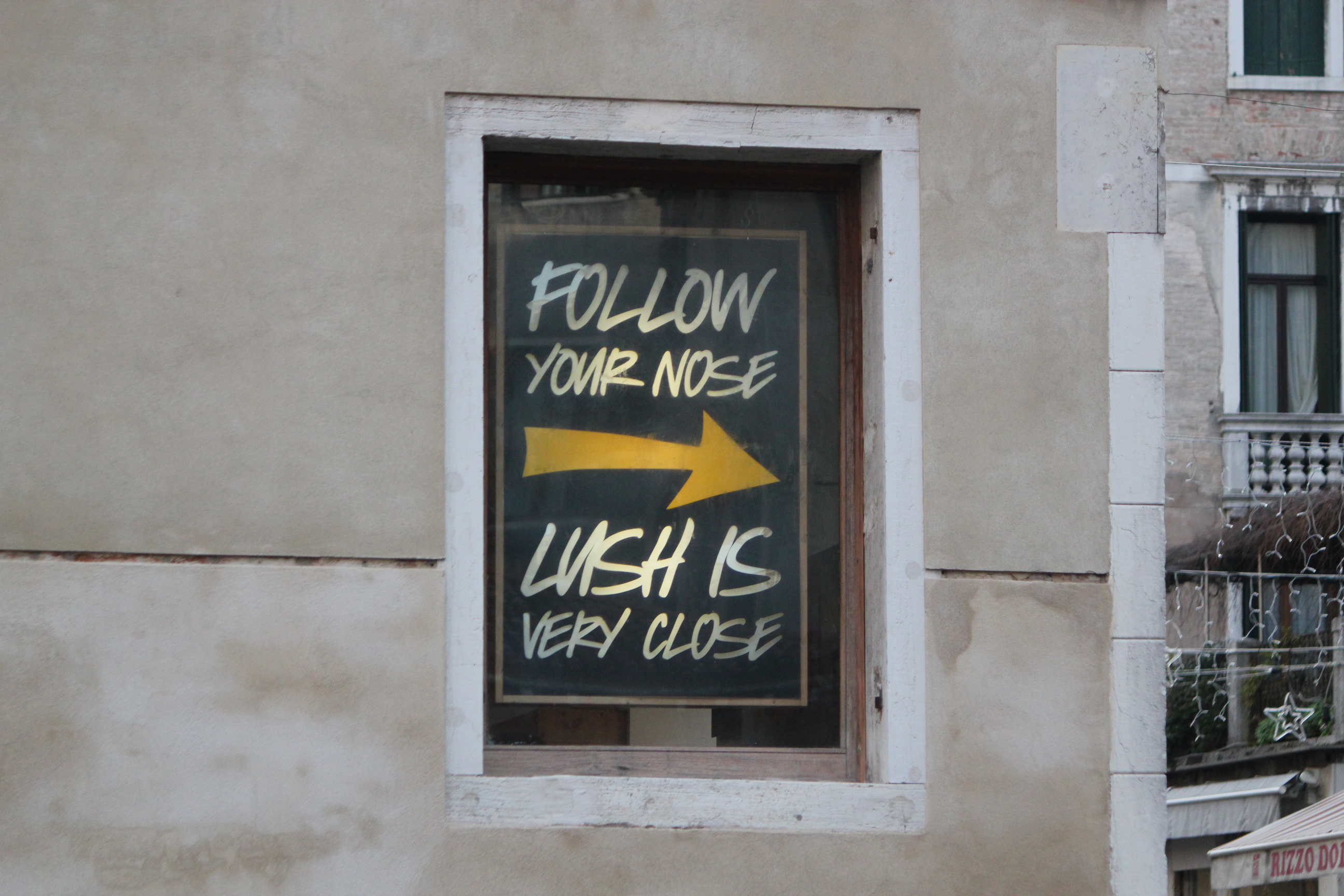 Follow Your Nose; Venice, Italy; 2011